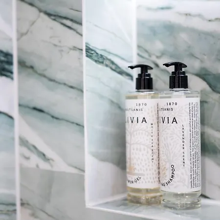 Luxury - Le Petit Bati