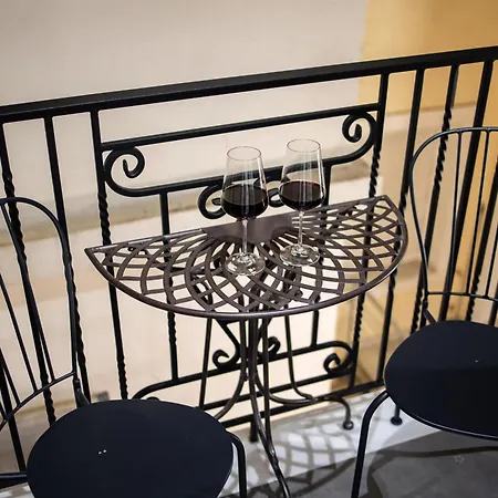 Luxury - Le Petit Bati Volos