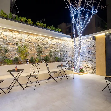 Luxury - Le Petit Bati