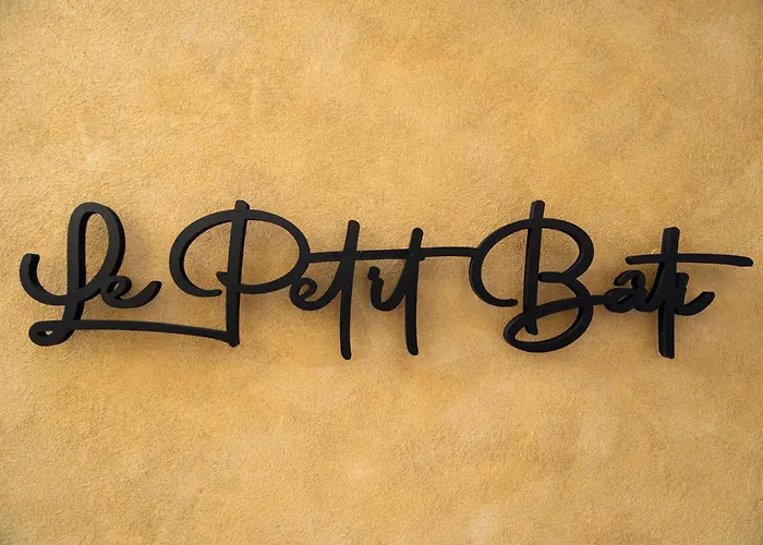 Luxury - Le Petit Bati *