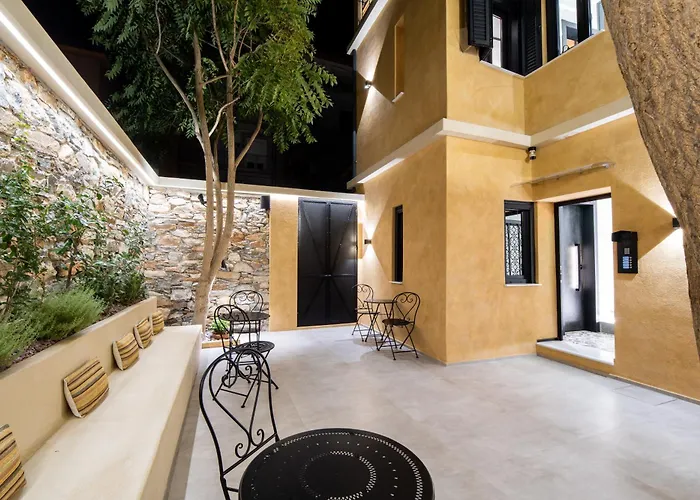 Luxury - Le Petit Bati * Βόλος