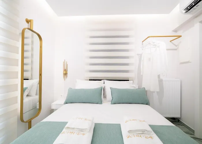 Luxury - Le Petit Bati * Βόλος