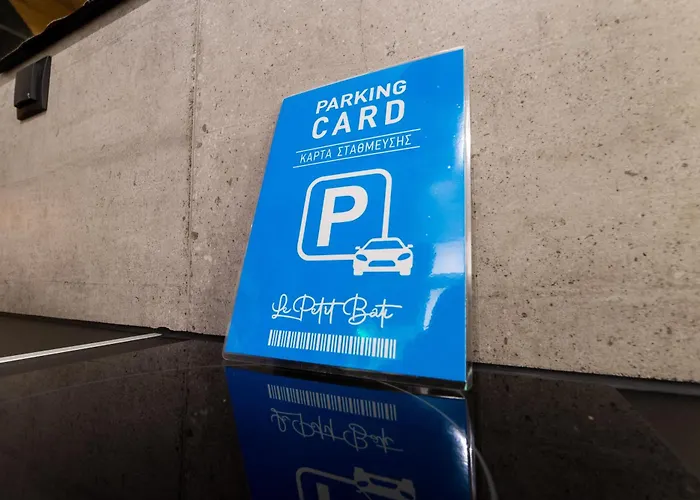 Luxury - Le Petit Bati *