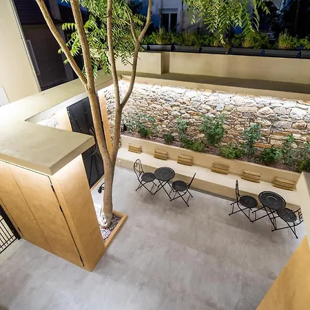Luxury - Le Petit Bati Volos