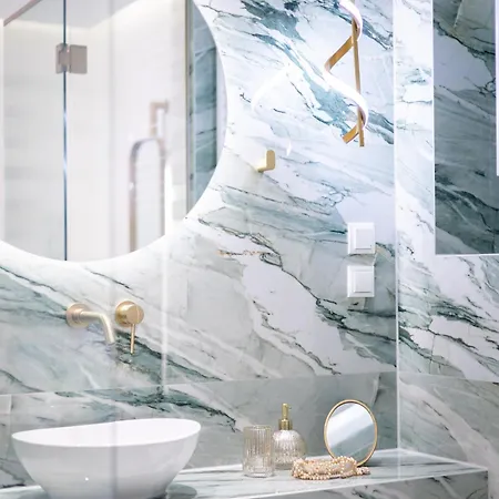 Luxury - Le Petit Bati Apartment *